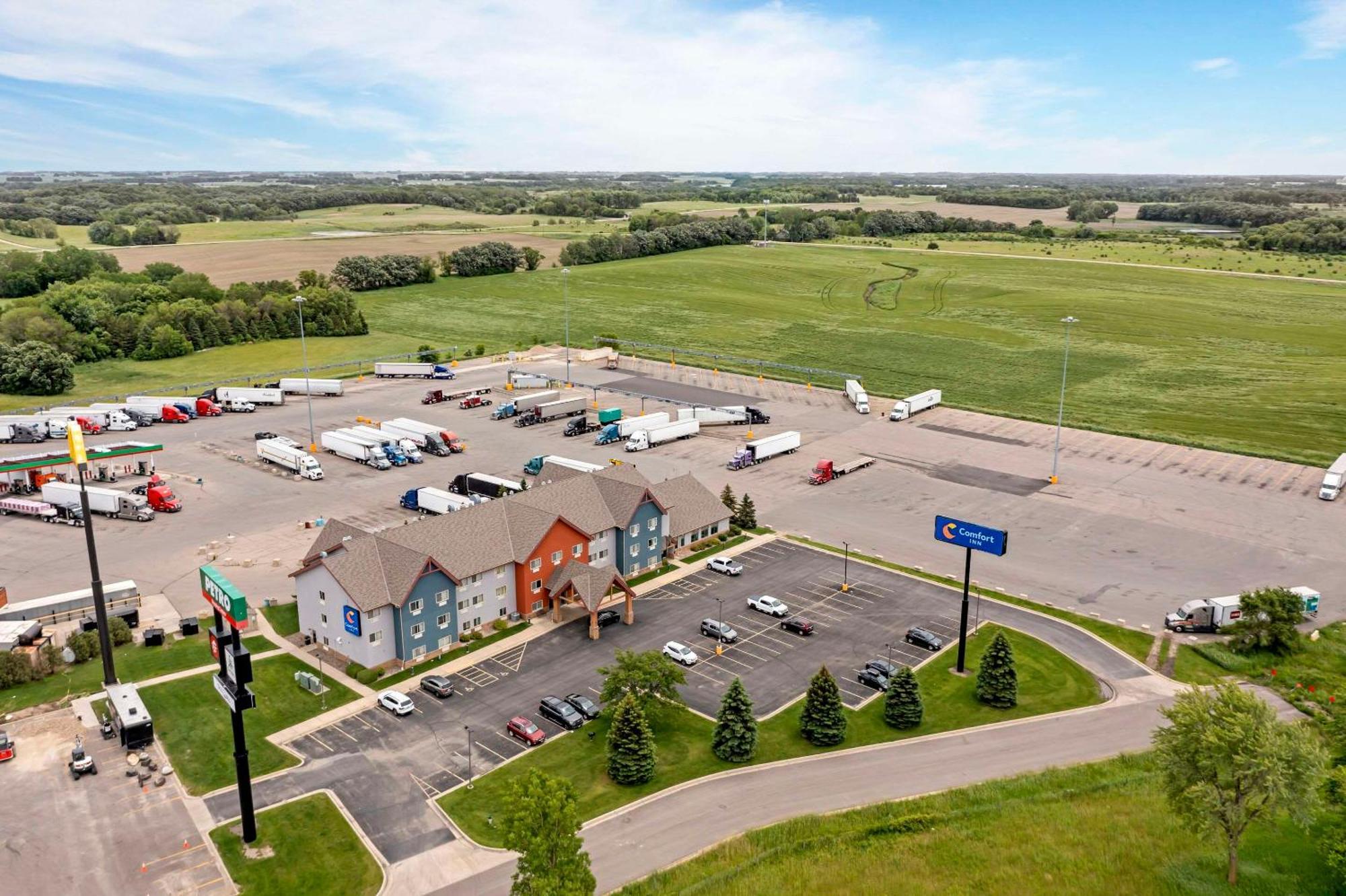 Comfort Inn Albert Lea Exterior photo